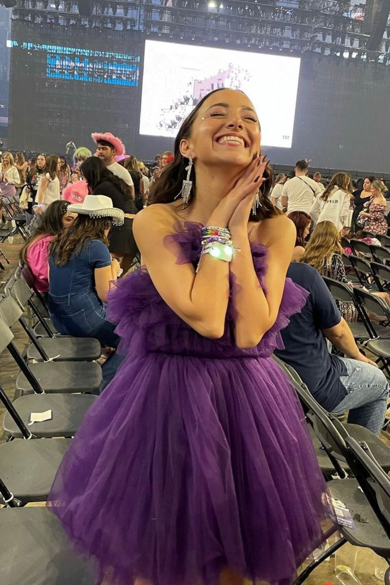 Vestido de fiesta de tul morado oscuro con corte en A Y2605