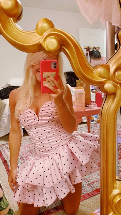 Vestido corto bohemio con lunares rosas, vestido rosa escalonado para regreso a casa Y2001