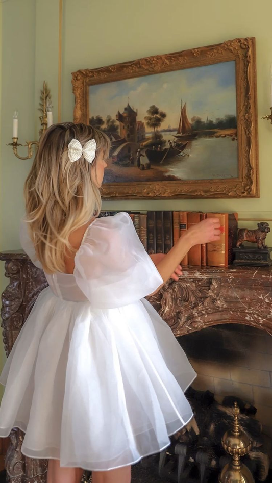 Kurzes Homecoming-Kleid aus weißem Tüll mit quadratischem Ausschnitt und Puffärmeln Y2375