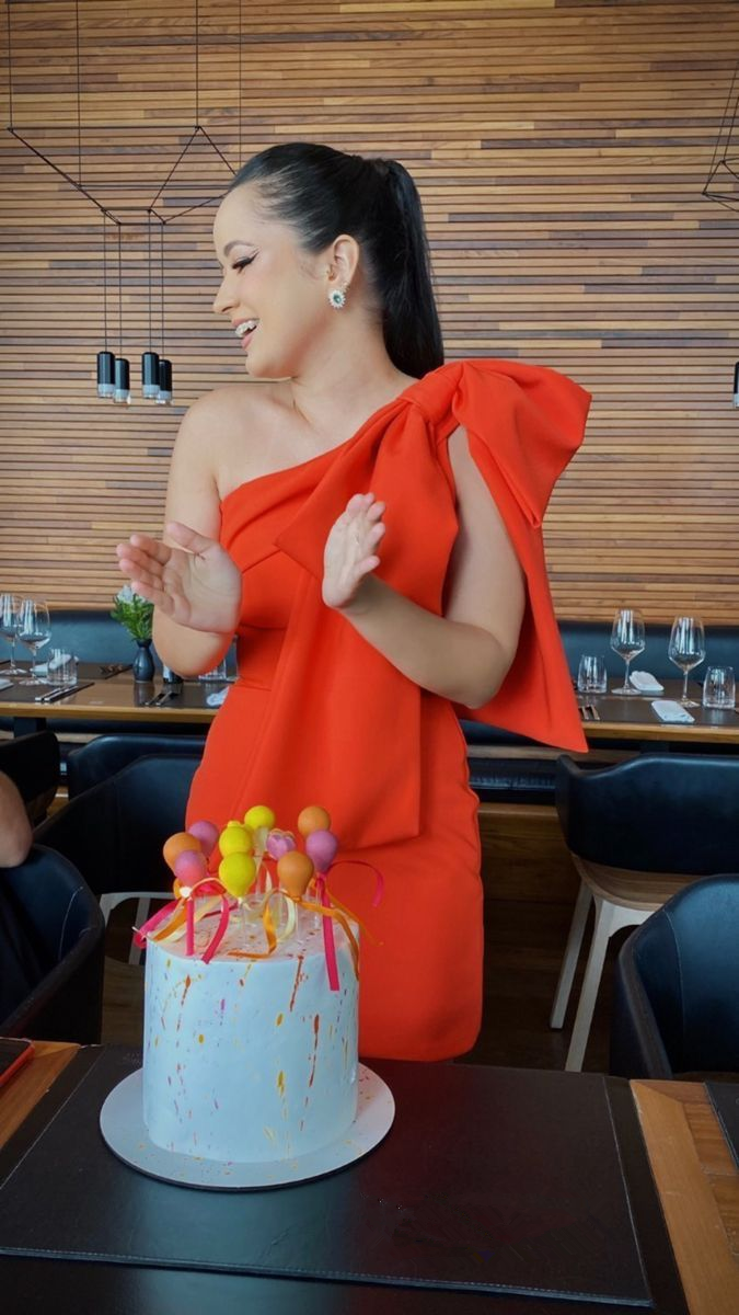 Vestido naranja elegante para fiesta de bienvenida y cumpleaños número 18 Y2716
