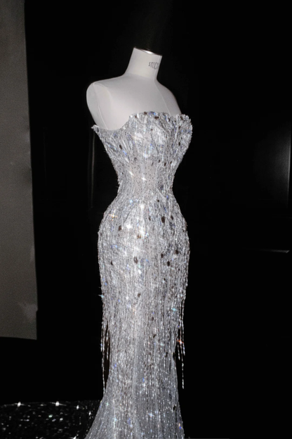Funkelndes trägerloses Tüll-Pailletten-Abendkleid mit Quaste, Schlitz, Meerjungfrau-Abschlussballkleid, Hochzeitskleid Y8674