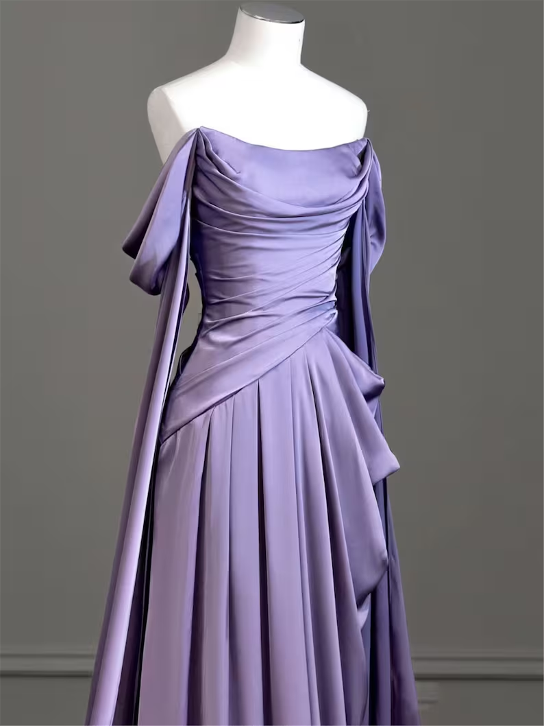 Schlichtes langes Ballkleid aus lila Satin, lila Abendkleid Y2589