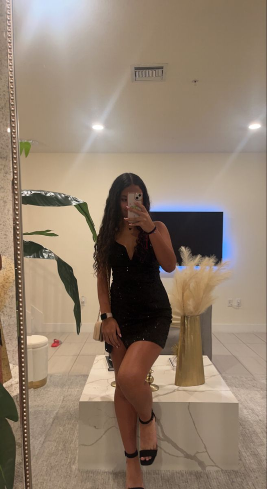 Glitzerndes schwarzes, figurbetontes Kleid, sexy schwarzes Homecoming-Kleid Y4429