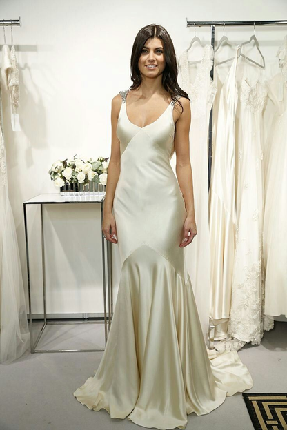 Elegante vestido de noche de sirena con escote en V, vestido de fiesta largo de satén con cuentas Y7941