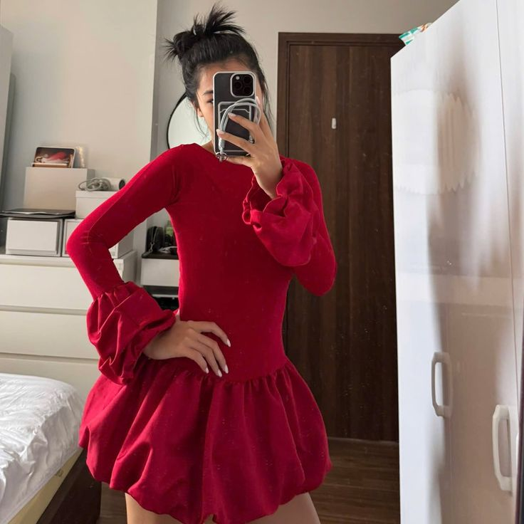 Rotes A-Linien-Cocktailkleid mit langen Ärmeln, elegantes Homecoming-Kleid Y8103
