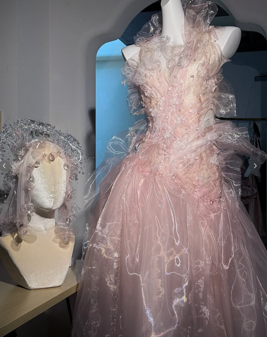 Vestido de fiesta largo de tul rosa hada con cuentas y espalda descubierta Y8564