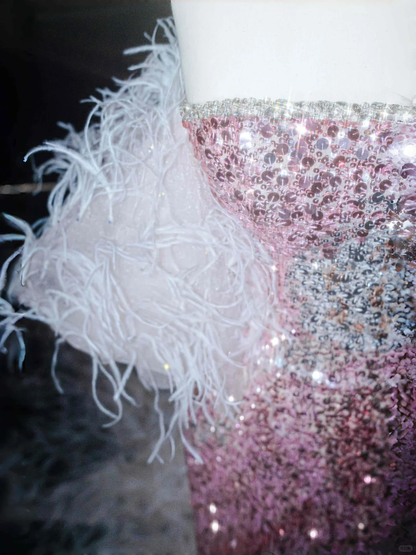 Vestido de noche de sirena con plumas y lentejuelas, sin tirantes, color rosa hada, con abertura, para fiesta, Y8660