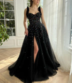 Kenzie | Juwelenbesetztes kosmisches Kleid