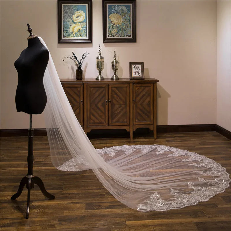 Wholesale white Ivory 3*3 Meter Cathedral wedding veils Lace Appliques Bridal veil-payinti