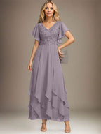 Vestido de gasa con encaje y escote en V hasta los tobillos para madre de la novia con volantes en cascada