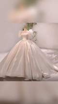 Vestido de novia vintage de satén blanco con encanto Y411