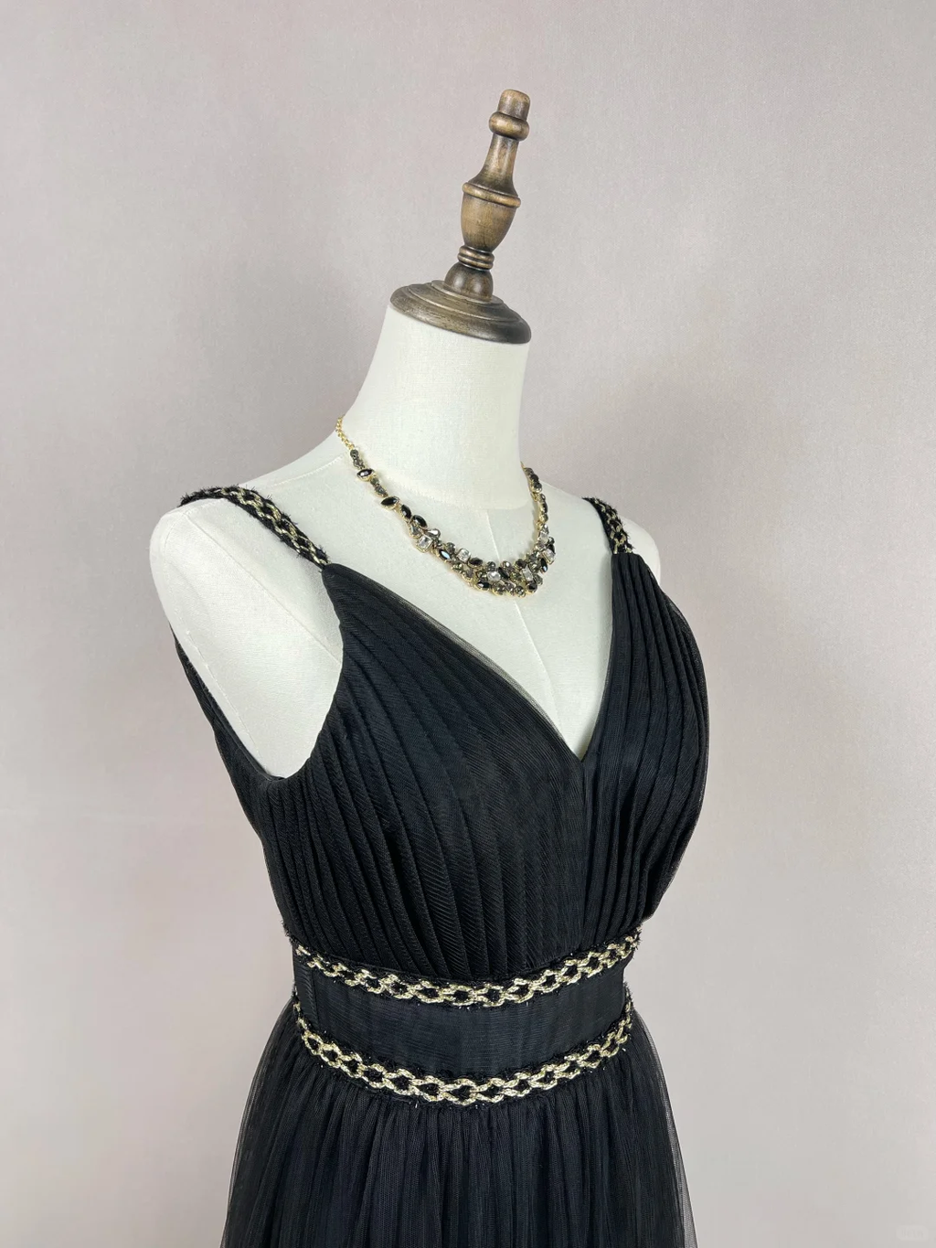 Gorgeous Black Tulle Gold Silk Feathers A Line Prom Dress Formal Evening Dress Y8652