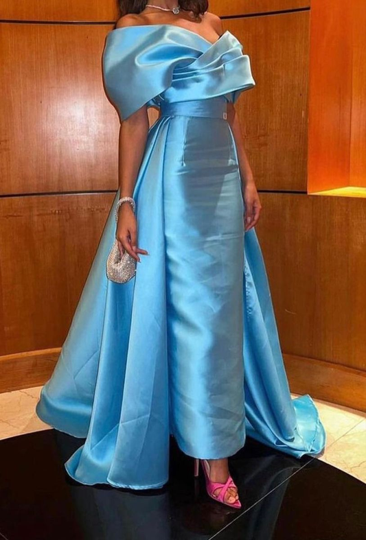 Schulterfreies Abendkleid aus blauem Satin Y4026