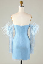 Vestido de fiesta corto azul ajustado con cuentas y mangas desmontables