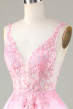 Lindo vestido de fiesta corto sin espalda con lentejuelas brillantes rosas y apliques