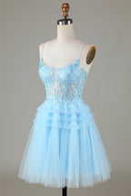 Vestido corto de fiesta azul brillante con tirantes finos, corte A y apliques