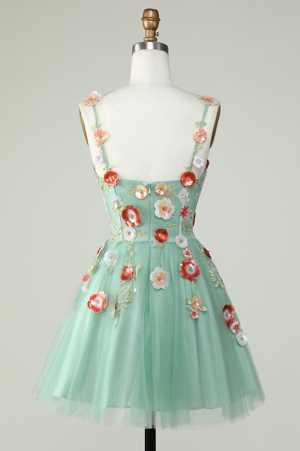 Vestido de fiesta negro de corte A con tirantes finos, lentejuelas y flores