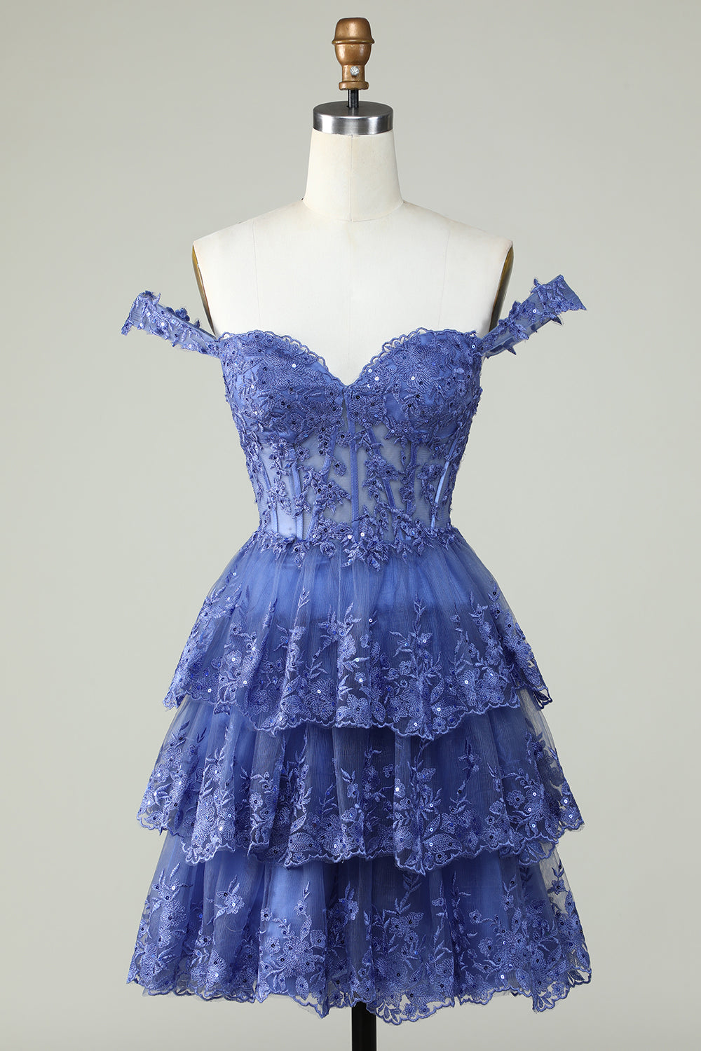 Hermoso vestido de fiesta azul oscuro corto con corsé en línea A y capas con encaje