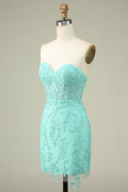 Figurbetontes, schwarzes, kurzes Homecoming-Kleid im Sweetheart-Korsett-Stil mit Applikationen