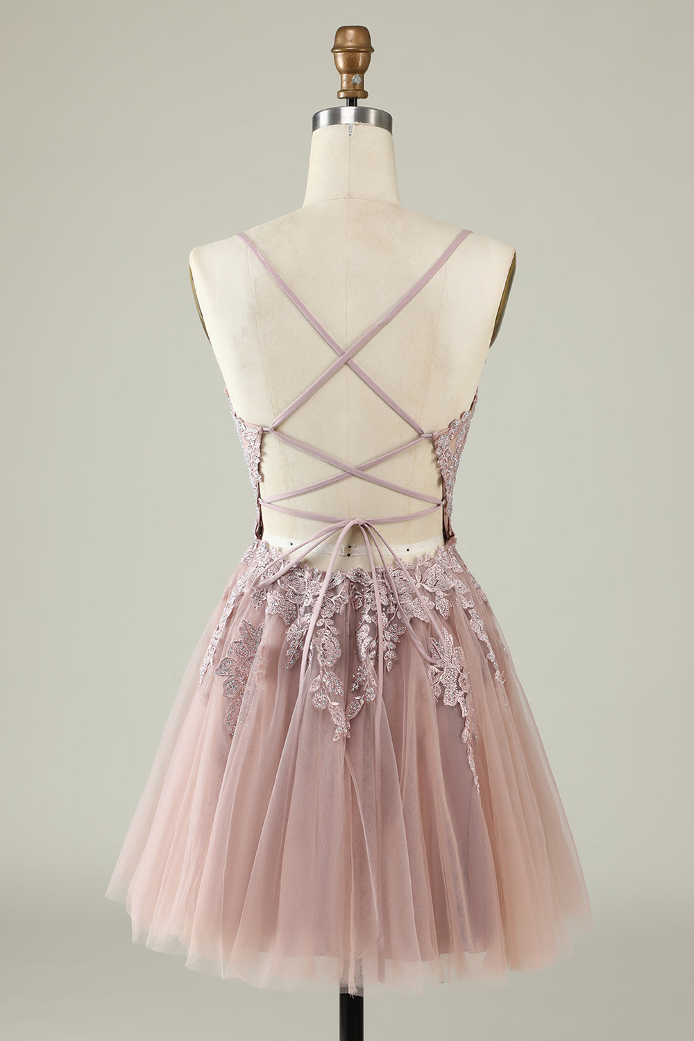 Vestido corto de fiesta con tirantes finos, corte A, color rubor y apliques