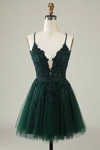 Vestido corto de fiesta con tirantes finos, corte A, color rubor y apliques