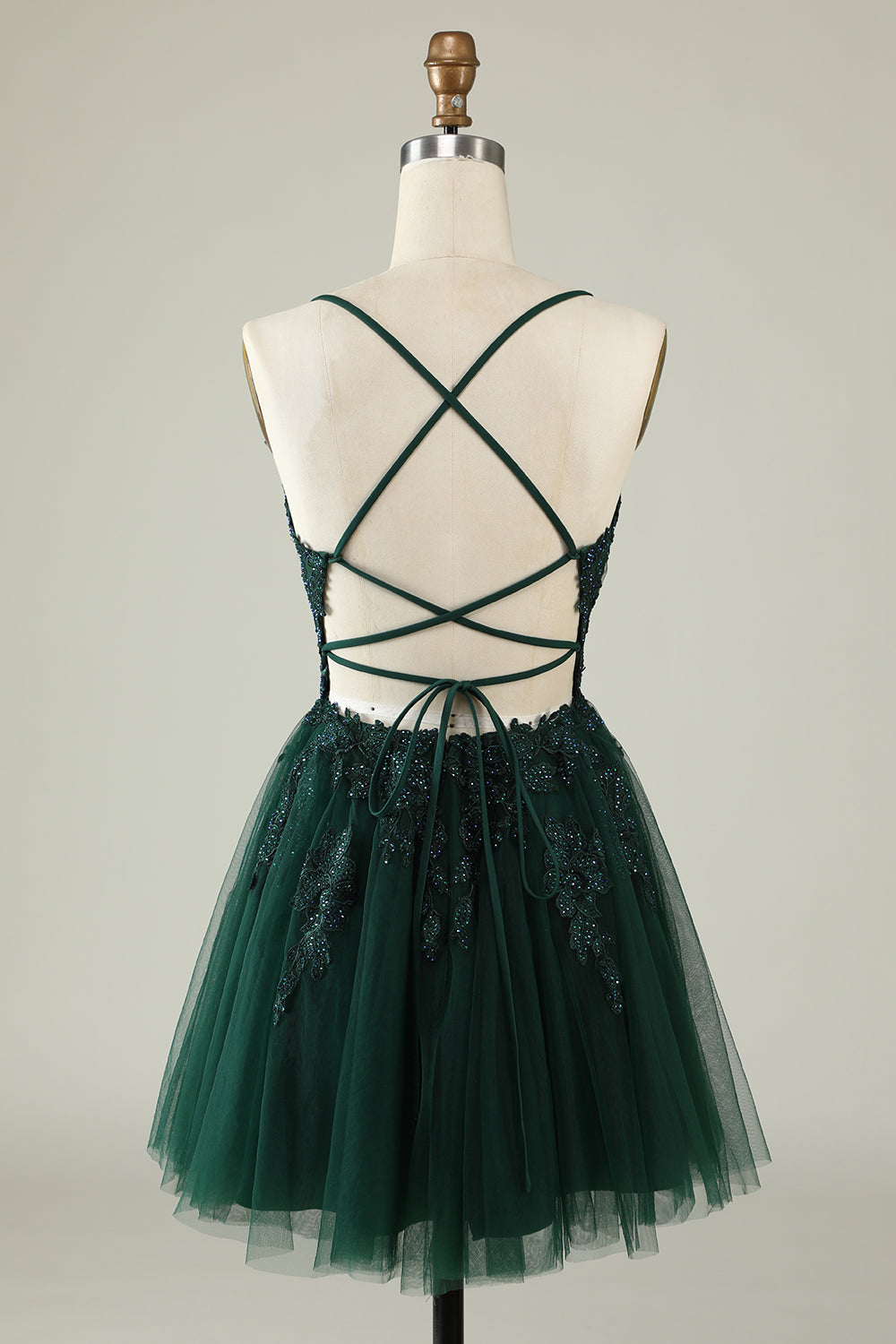 Vestido corto de fiesta con tirantes finos, corte A, color rubor y apliques