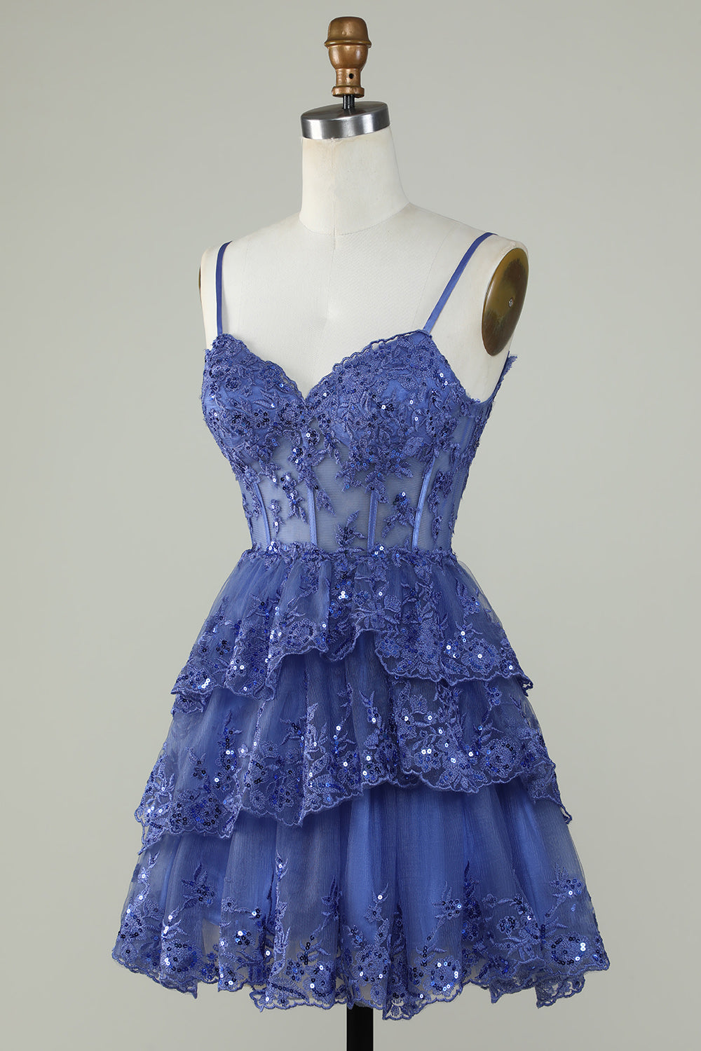 Lindo vestido negro de fiesta corto con corsé escalonado, lentejuelas brillantes y corte en A