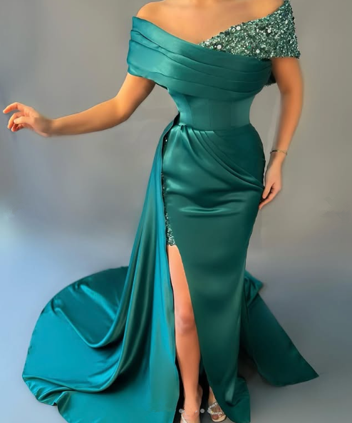 Elegante vestido de fiesta verde de satén con lentejuelas y hombros descubiertos, vestido de noche de corte sirena con abertura larga Y8527