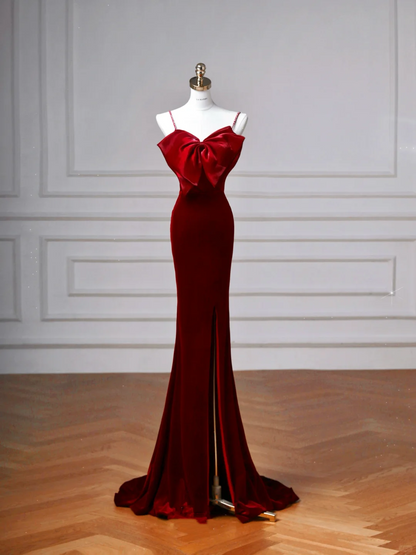 Vestido de noche largo de sirena con abertura en terciopelo burdeos Y8603