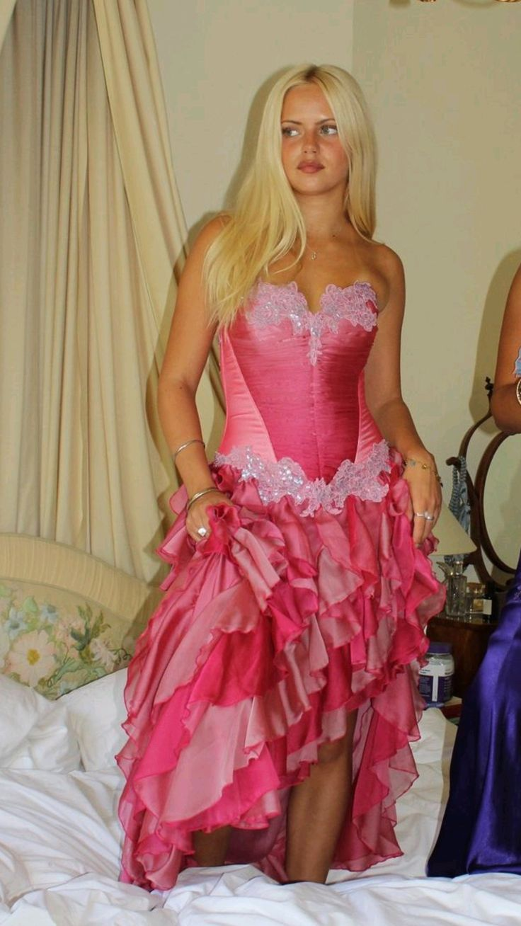 Vintage Hot Pink Spitze Chiffon Rüschen Abendkleid Trägerloses Ballkleid Y8252