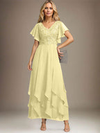 Vestido de gasa con encaje y escote en V hasta los tobillos para madre de la novia con volantes en cascada