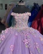 Vestido de princesa con apliques de lavanda, hombros descubiertos, brillante, elegante, de tul, con flores 3D, para fiesta de quince años, Y285