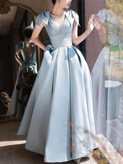 Vestido de fiesta largo de satén con escote en V azul Vestidos de noche de satén azul Y4780