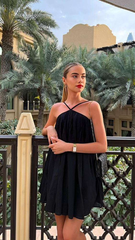 Ärmelloses Casual Sling Kleid Strand Einteiler Neckholder Schwarz Kurzes Homecoming Kleid Partykleid Y7108