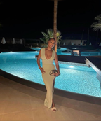 Vestido de noche sexy con escote en V profundo y abertura Y5358