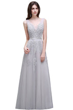 Vestido de dama de honor de tul con apliques, corte A y largo hasta el suelo