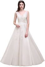 Vestido de dama de honor de tul con apliques, corte A y largo hasta el suelo