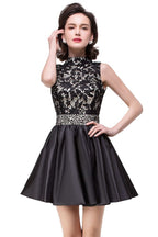 A-Linie Neckholder-Partykleid aus Spitze