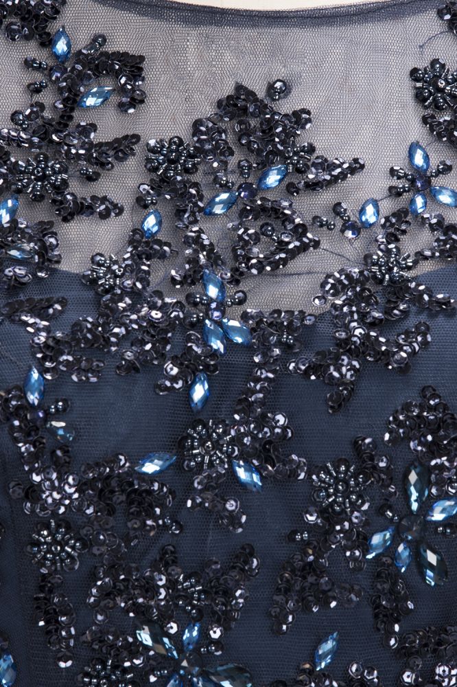 A-line Long Sleeves Plus Size Floor Length Crystals Tulle Prom Dresses