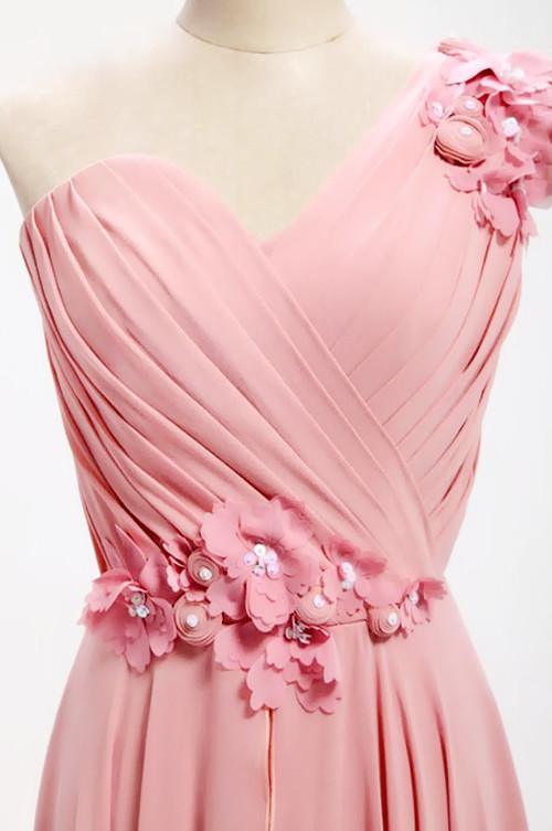 Vestido de dama de honor largo de gasa con un hombro descubierto y flores, corte A, BD017