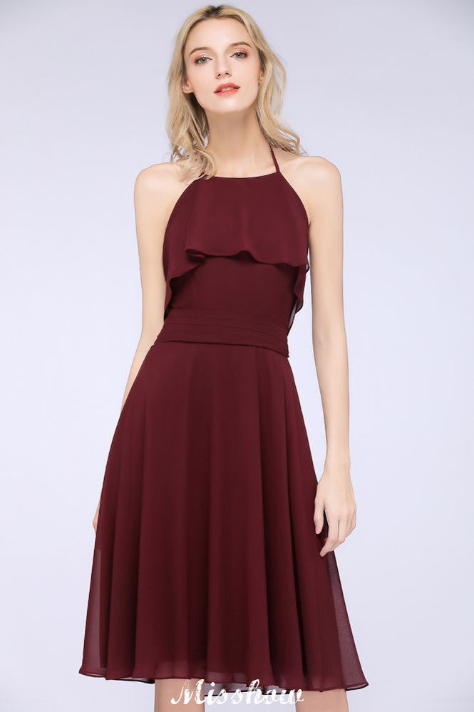 Vestido de fiesta sencillo de gasa con volantes y escote halter hasta la rodilla para dama de honor.