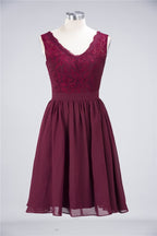 A-Linie Rüschen Chiffon Spitze V-Ausschnitt Abend Partykleid Ärmellos Knielang Homecoming Kleid