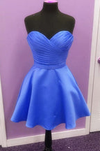 Vestido de fiesta corto sencillo de satén con escote en forma de A y escote corazón PD277