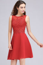 Vestidos de fiesta cortos de gasa roja con corte en A y apliques de encaje