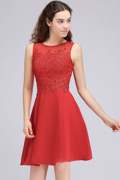 Vestidos de fiesta cortos de gasa roja con corte en A y apliques de encaje