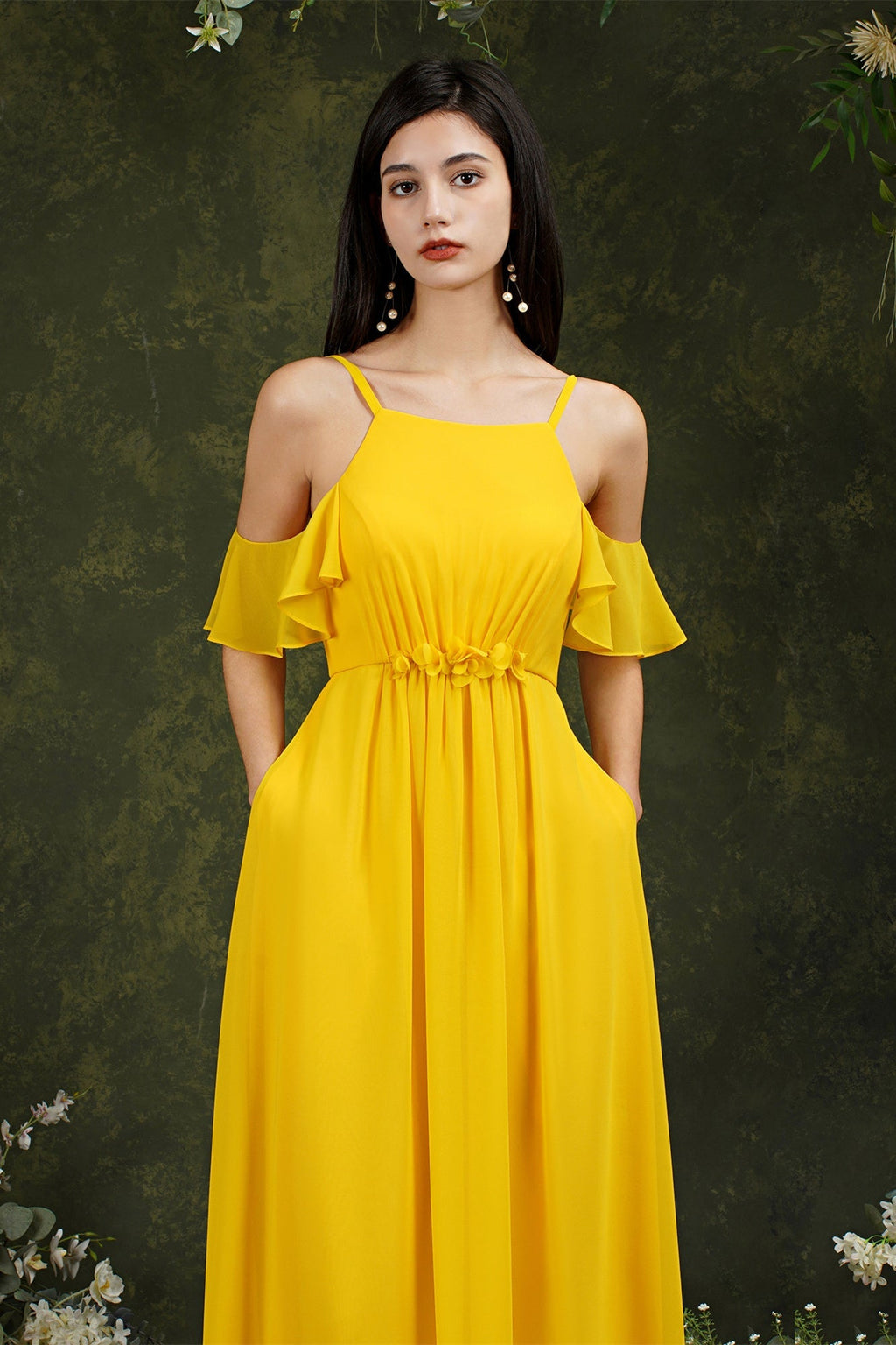 Vestido de dama de honor de gasa con volantes, hombros descubiertos, tirantes finos y bolsillos, corte A