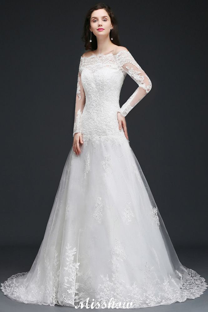 Elfenbeinfarbenes Brautkleid mit A-Linie und Sweep-Schleppe und Spitze