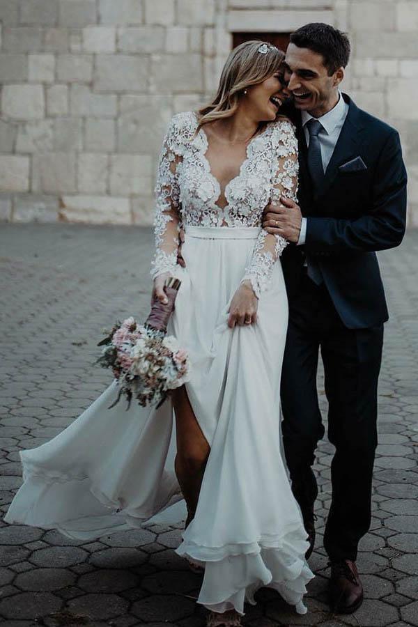 Vestido de novia de gasa con escote en V, largo hasta el suelo y apliques florales WD340