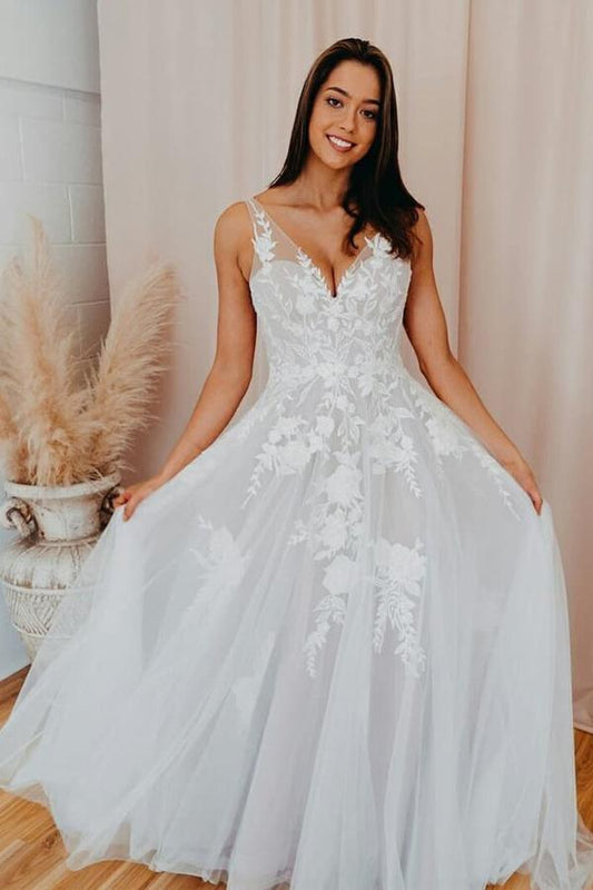A-Linie V-Ausschnitt Tüll Spitzenapplikationen Romantisches Hochzeitskleid Brautkleid WD480