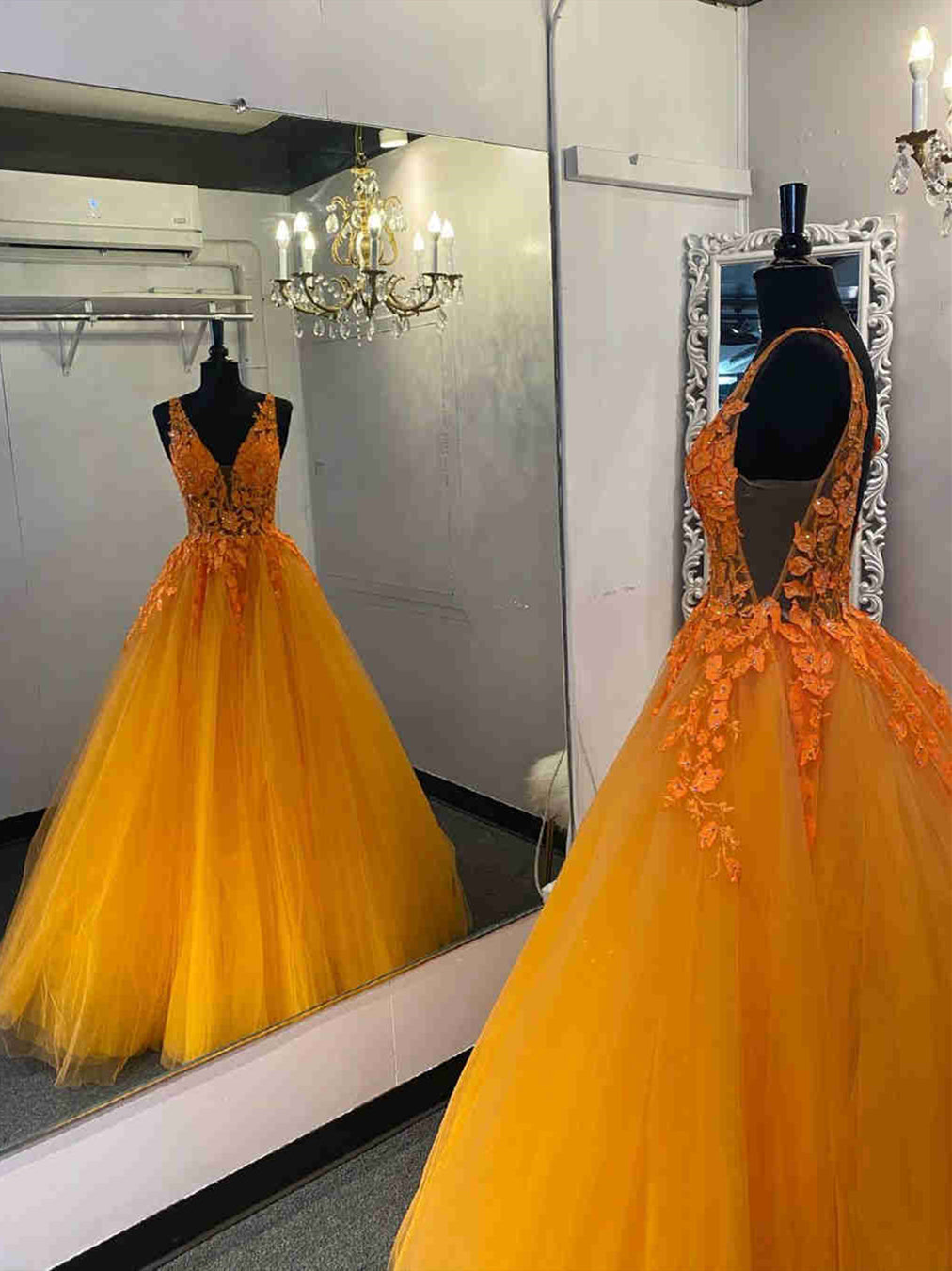 Vestido de graduación largo de tul con escote en V y espalda descubierta con encaje